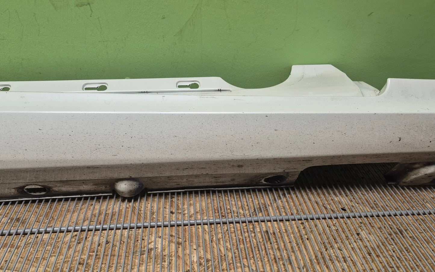 Mercedes-Benz E-Class C207 W207 side skirt trim right - side skirt