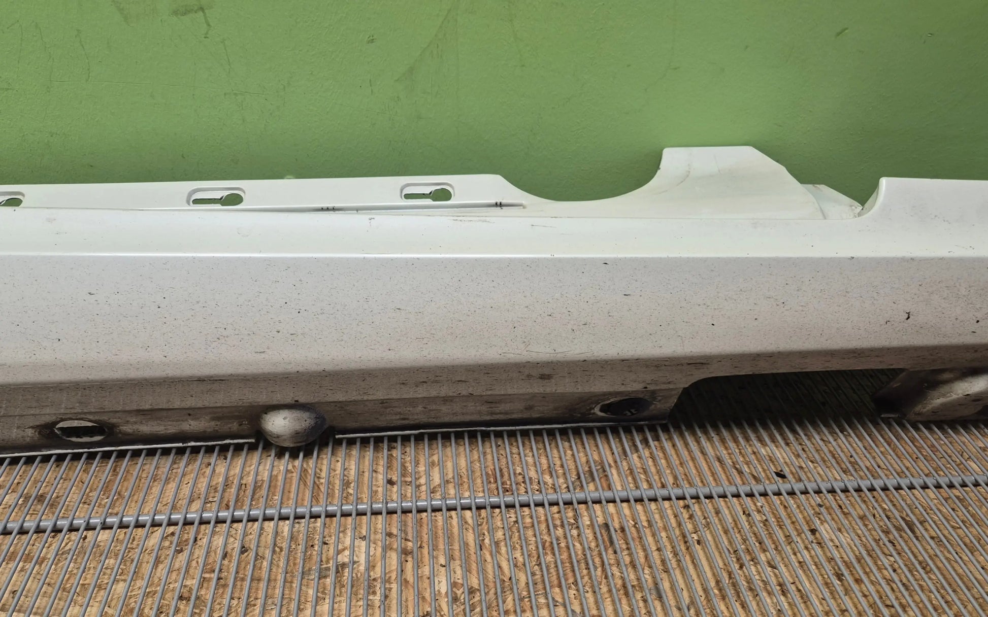 Mercedes-Benz E-Class C207 W207 side skirt trim right - side skirt