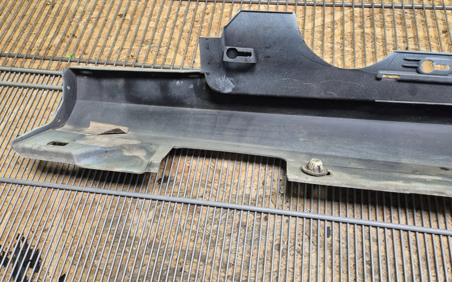 Mercedes-Benz E-Class C207 W207 side skirt trim right - side skirt