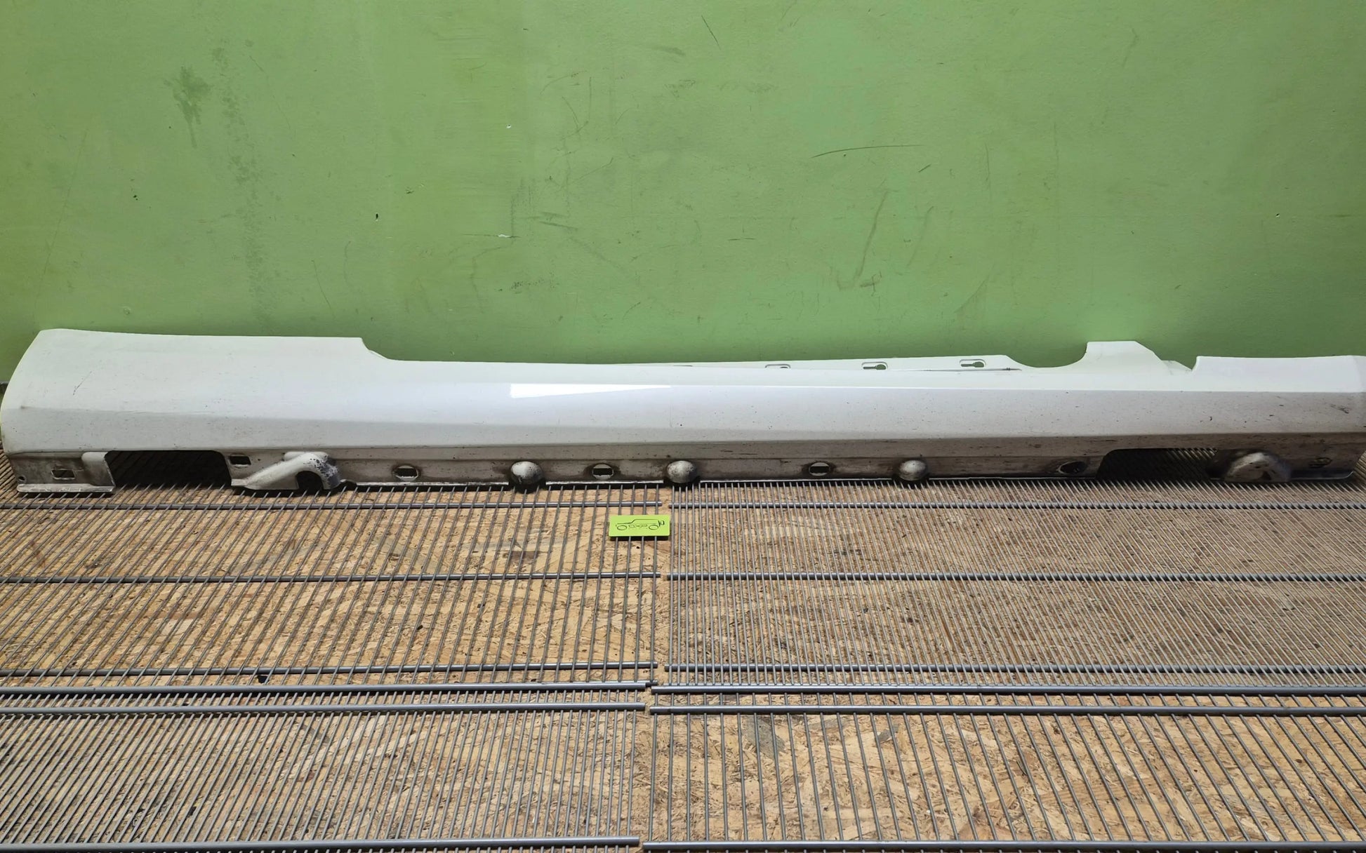 Mercedes-Benz E-Class C207 W207 side skirt trim right - side skirt