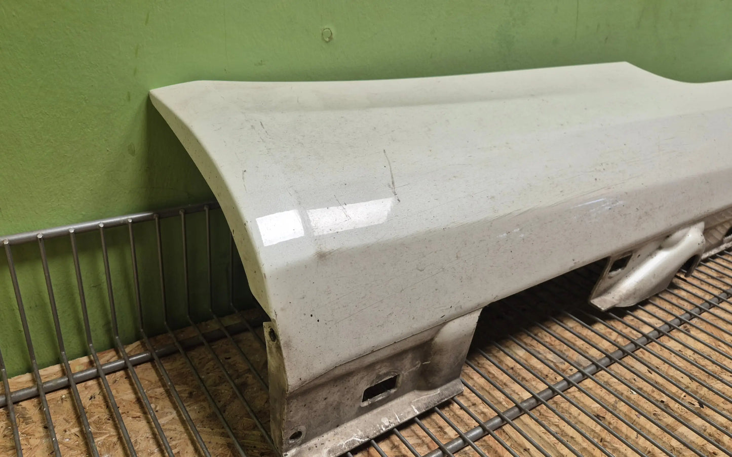 Mercedes-Benz E-Class C207 W207 side skirt trim right - side skirt