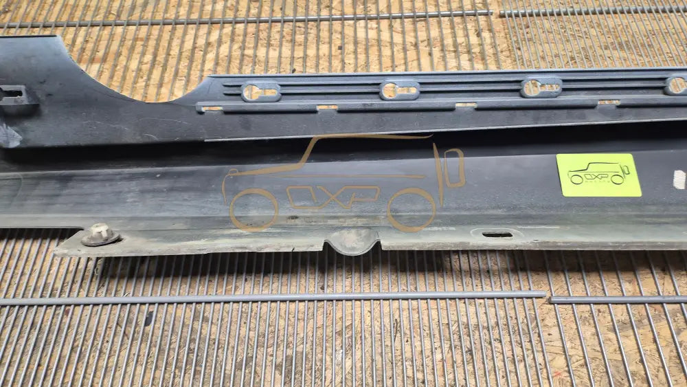 Mercedes-Benz E-Class C207 W207 sill/side skirt trim - sill/side skirt trim