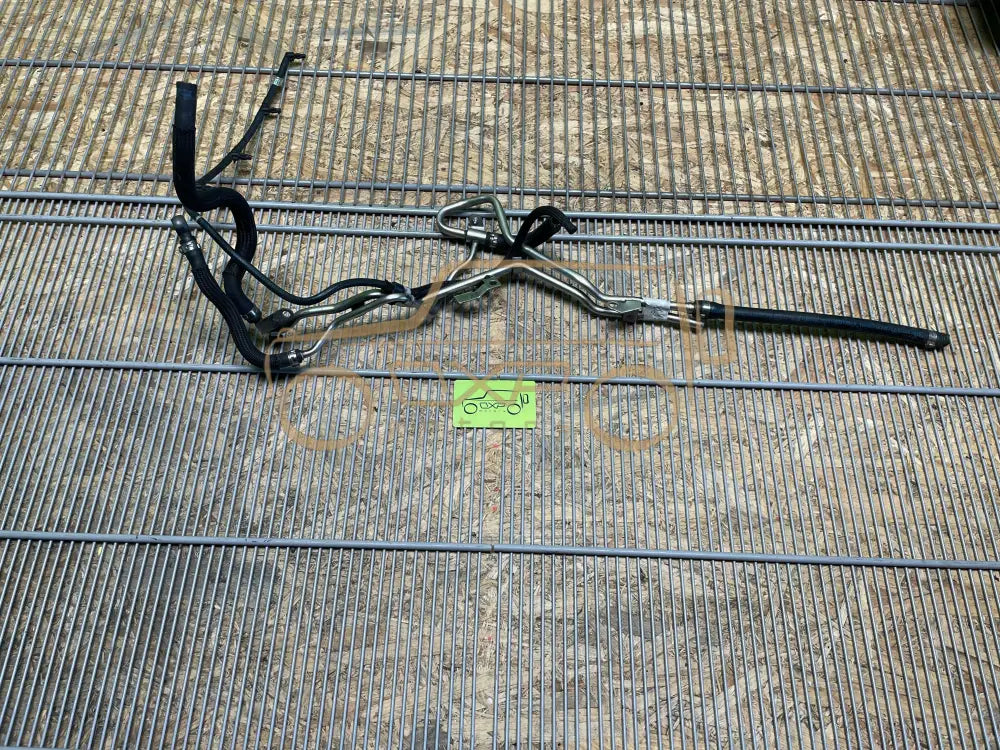 Mercedes-Benz E-Class W204 W212 W639 Fuel supply line - supply line