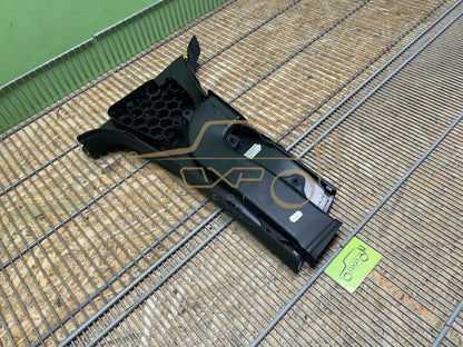 Mercedes-Benz E-Class W211 B pillar duct - pillar duct