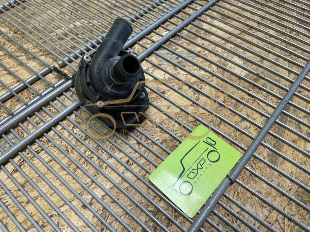 Mercedes-Benz E-Class W211 Circulation Water Pump