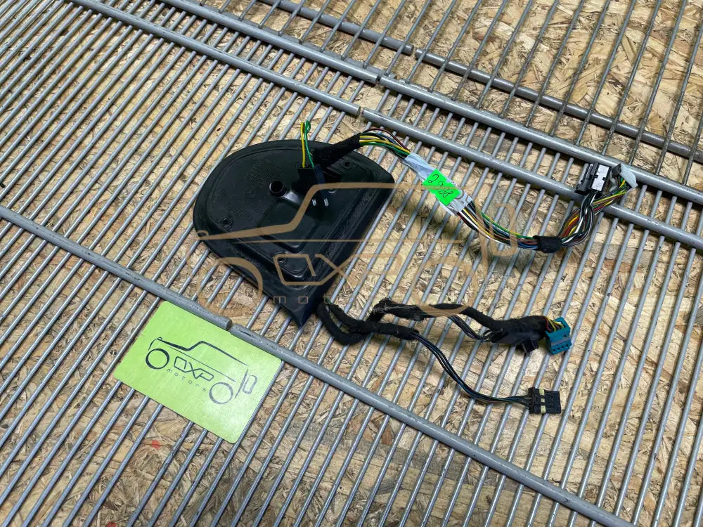 Mercedes-Benz E-Class W211 exteior mirror wiring - exterior mirror wiring