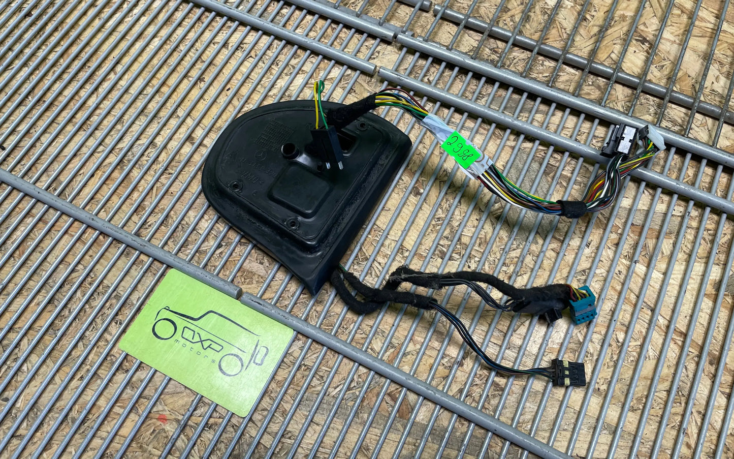 Mercedes-Benz E-Class W211 exteior mirror wiring - exterior mirror