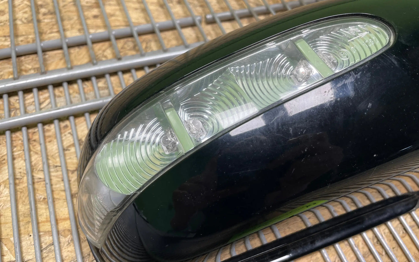 Mercedes-Benz E-Class W211 Front door exterior mirror - extrerior mirror