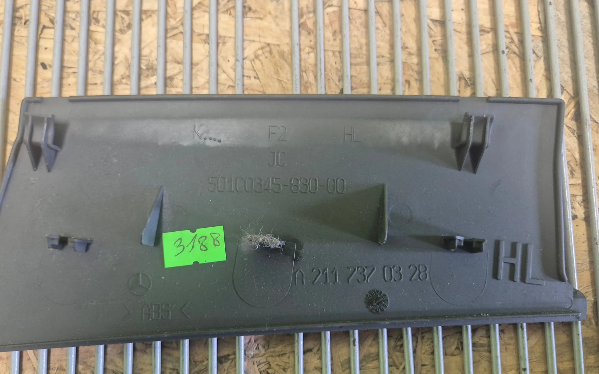 Mercedes-Benz E-Class W211 Plastic Trim Cover - trim cover