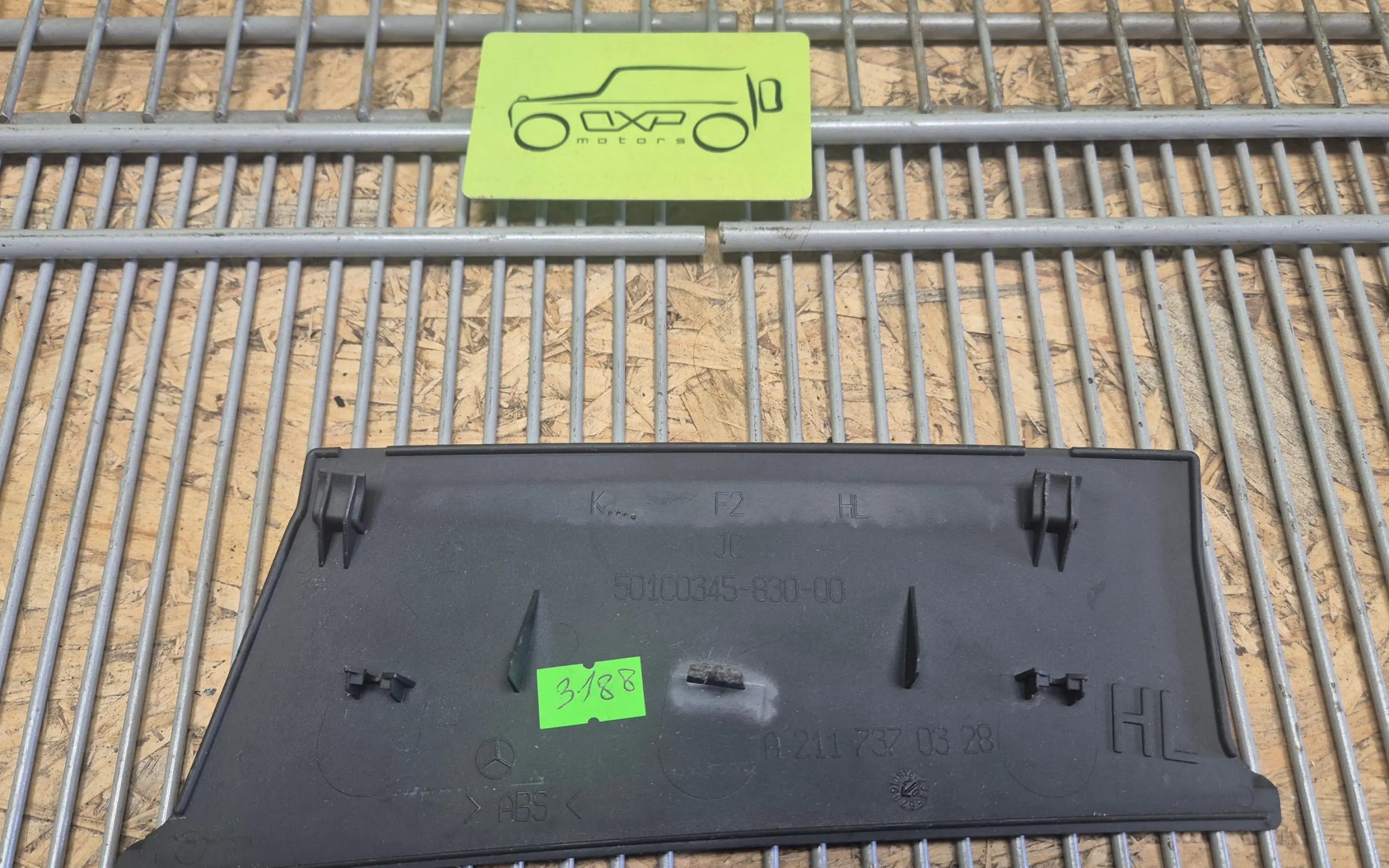 Mercedes-Benz E-Class W211 Plastic Trim Cover - trim cover