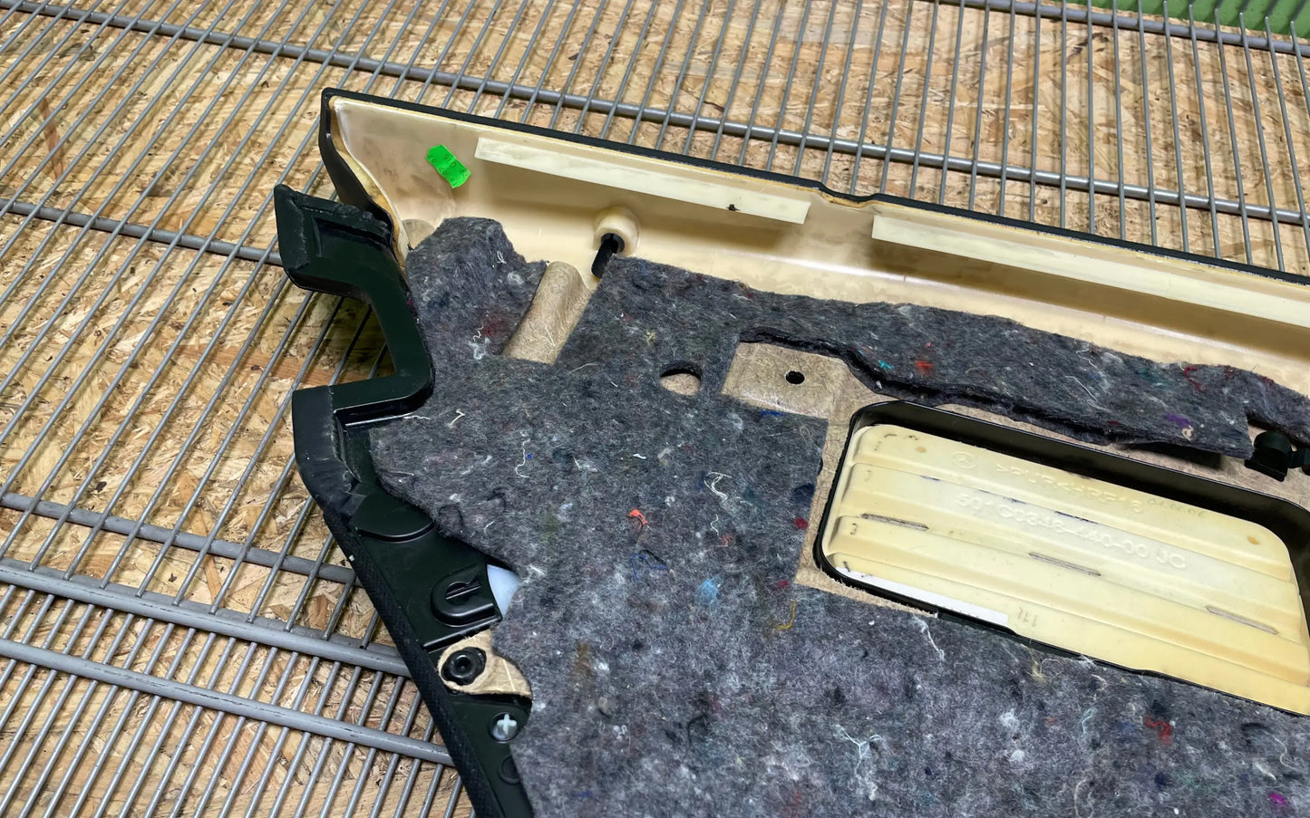 Mercedes-Benz E-Class W211 Rear driver side interior door panel set - interior door panel