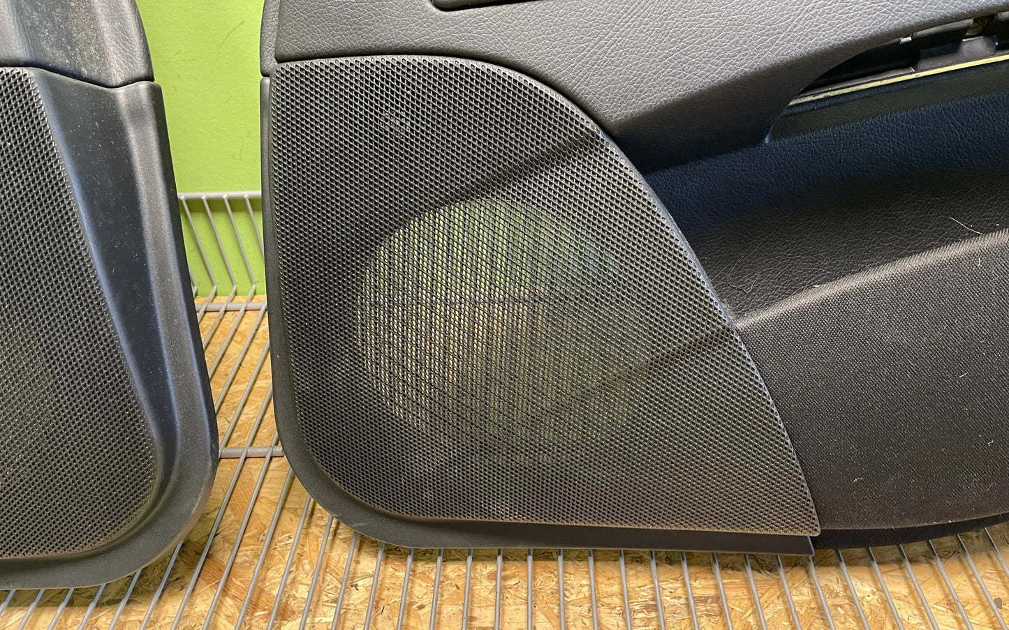 Mercedes-Benz E-Class W211 Rear driver side interior door panel set - interior door panel