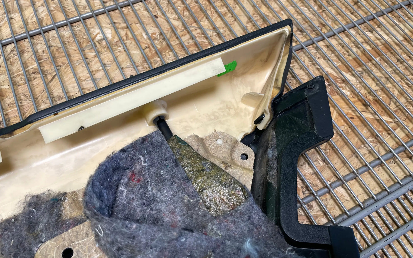 Mercedes-Benz E-Class W211 Rear driver side interior door panel set - interior door panel