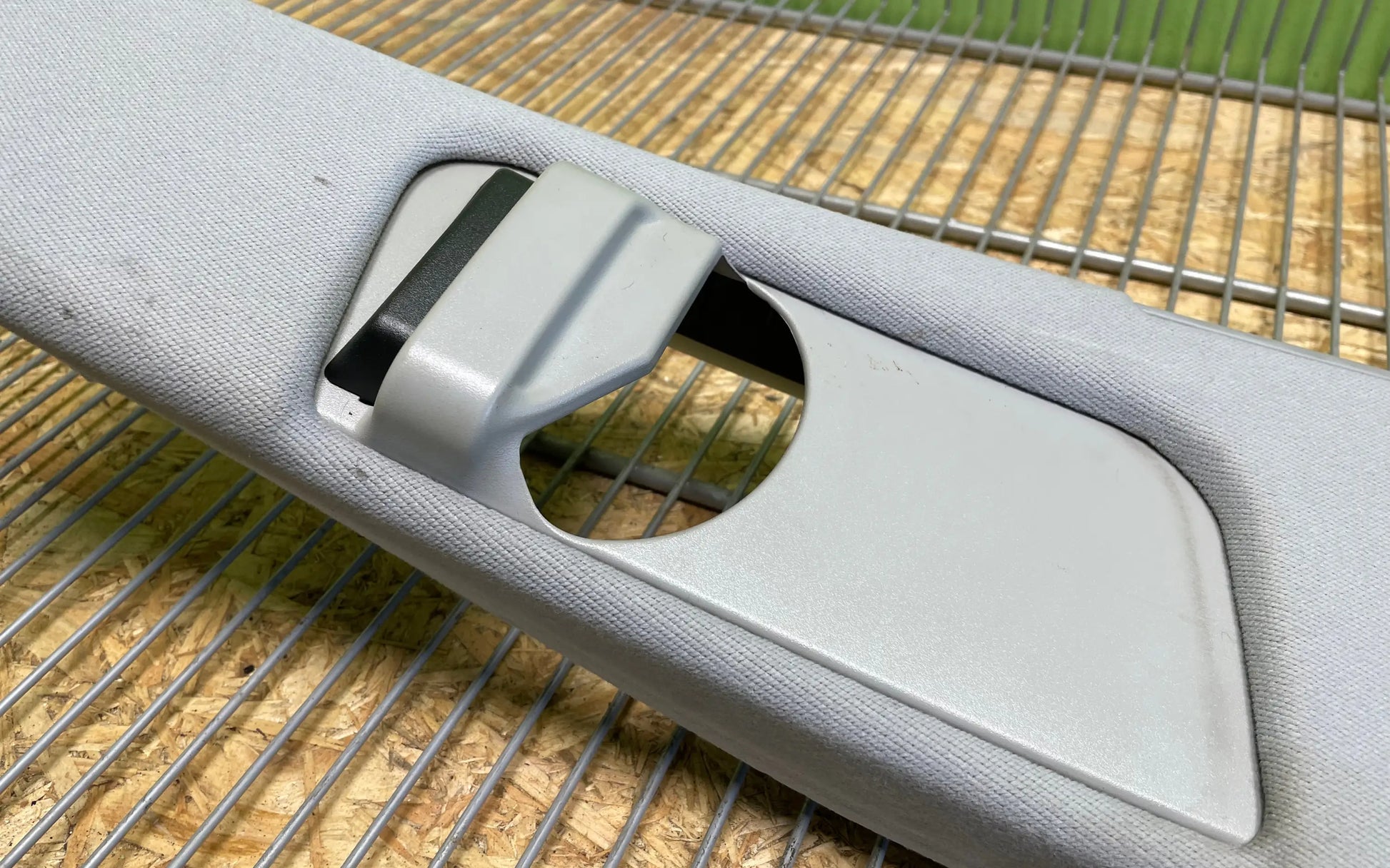 Mercedes-Benz E-Class AMG W211 Right B-Pillar trim - b-pillar trim