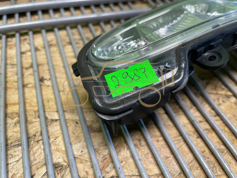 Mercedes-Benz E-Class W211 Side mirror indicator left - side mirror indicator