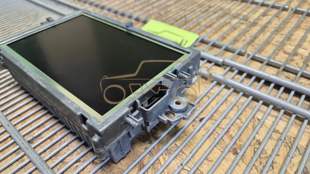 Mercedes-Benz E-Class W212 Comand monitor central display - central display