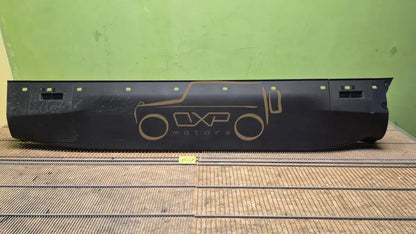 Mercedes-Benz EQC N293 footboard - footboard