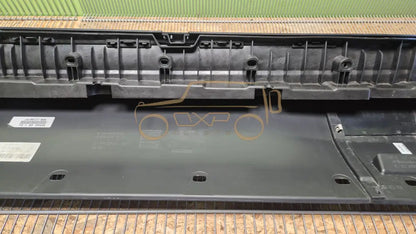 Mercedes-Benz EQC N293 footboard - footboard