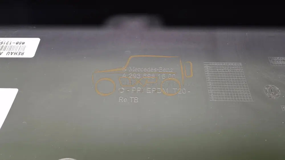 Mercedes-Benz EQC N293 footboard - footboard