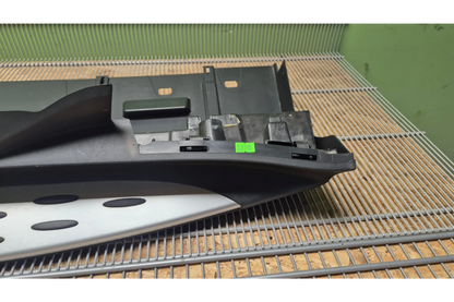 Mercedes-Benz EQC N293 footboard - footboard
