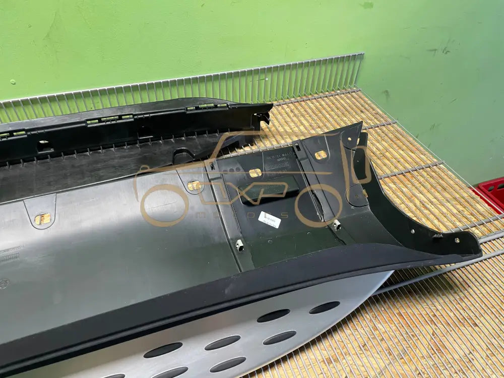 Mercedes-Benz EQC N293 Left running board genuine - running board genuine