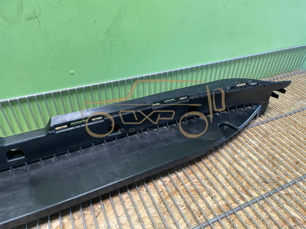 Mercedes-Benz EQC N293 Left running board genuine - running board genuine