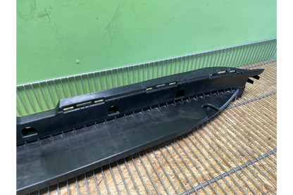 Mercedes-Benz EQC N293 Left running board genuine - runnig board