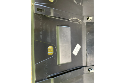 Mercedes-Benz EQC N293 Left running board genuine - runnig board