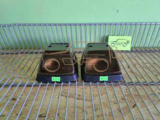 Mercedes-Benz G-Class Turn Signal light brown