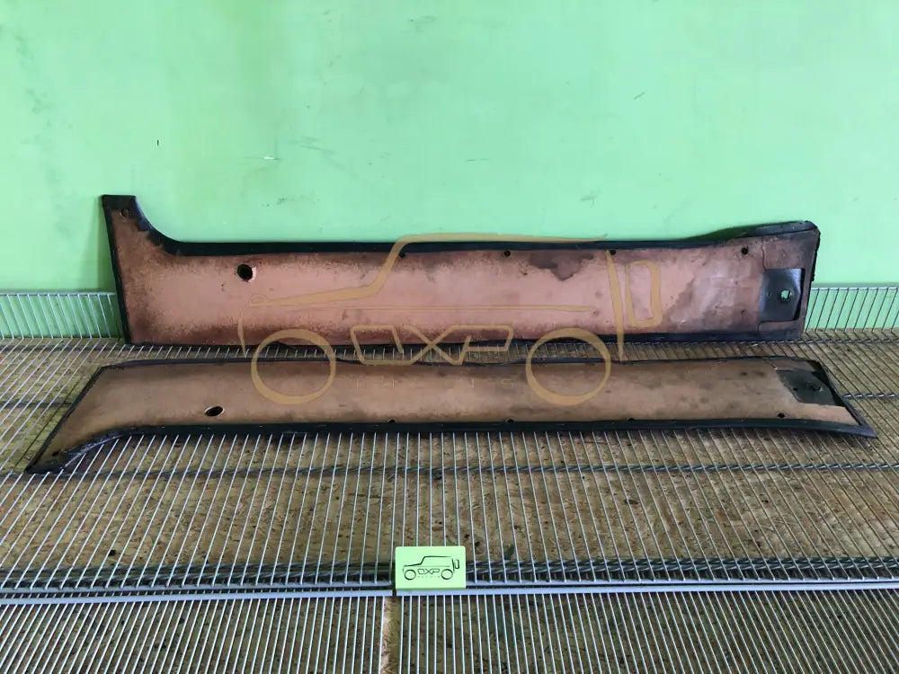 Mercedes-Benz G-Class W460/461 Pillar trim set