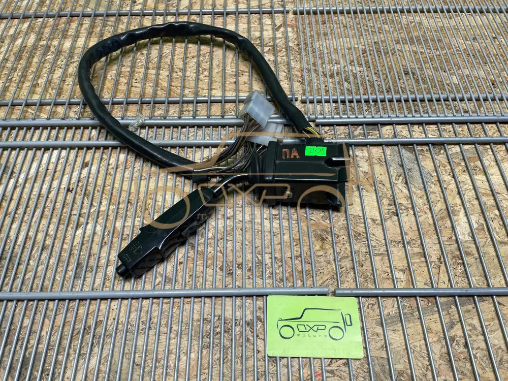 Mercedes-Benz G-Class W460/461 Steering Column Switch