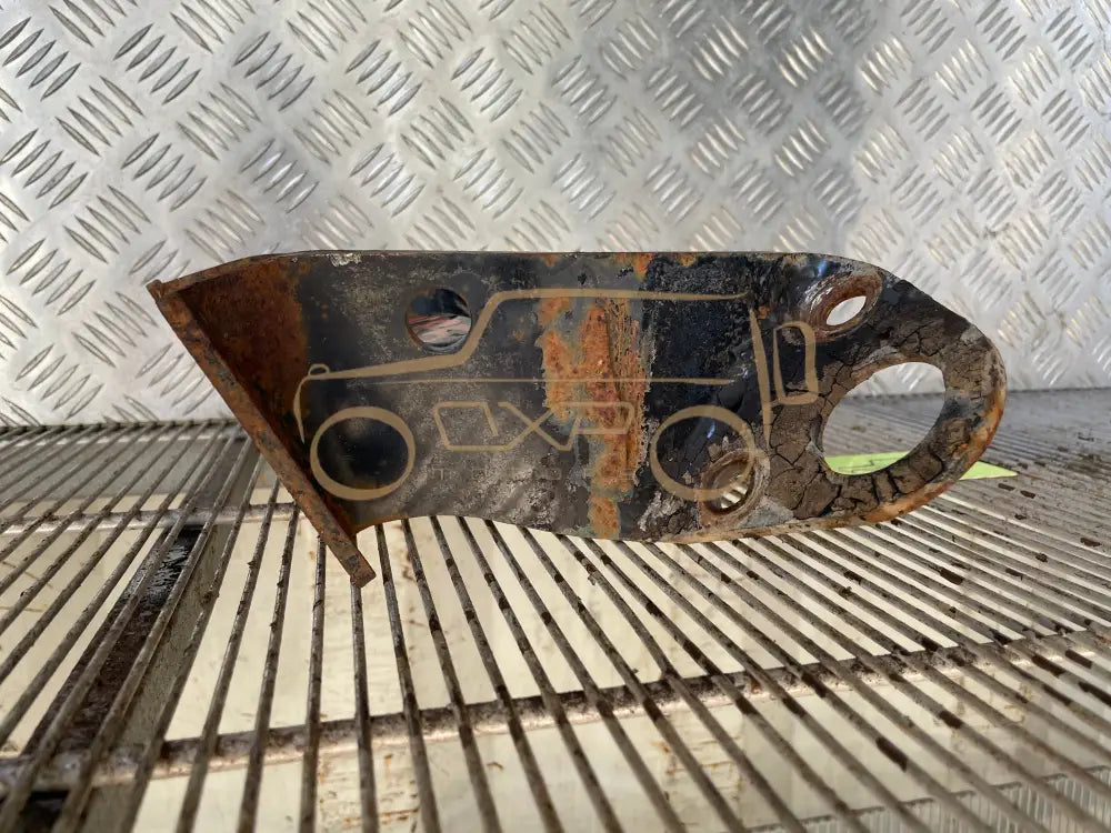 Mercedes-Benz G-Class W460/461 Trailer Coupling