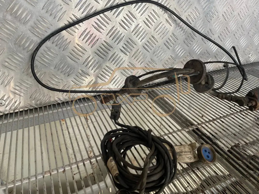 Mercedes-Benz G-Class W460/463 Shift cylinder differential lock