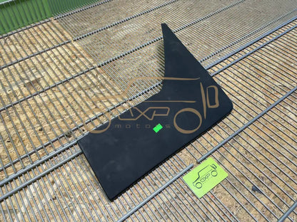 Mercedes-Benz G-Class W460 Front Left Mud Apron
