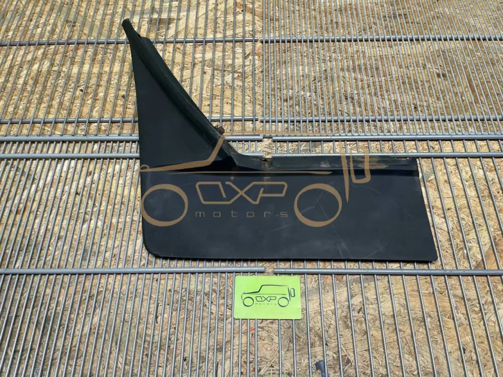 Mercedes-Benz G-Class W460 Front Left Mud Apron