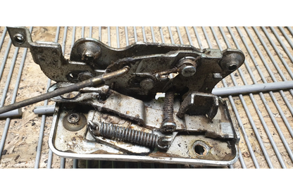Mercedes-Benz G-Class W460 Right door lock - door lock