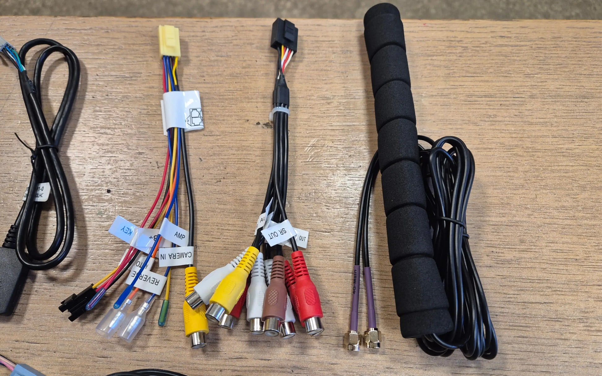 Mercedes-Benz G-Class W460/W461/W463 79-99 Android with bracket - 4GB + 64GB / Front Camera - Android