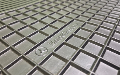 Mercedes-Benz G-Class W463 00-17 Rubber floor mats - floor mats