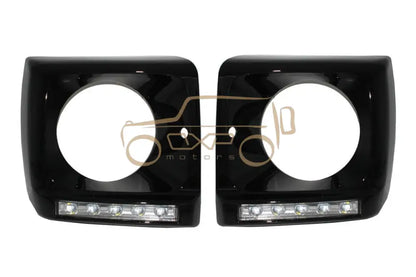 Mercedes-Benz G-Class W463 (1989-2012) Black Headlights Bi-Xenon with covers
