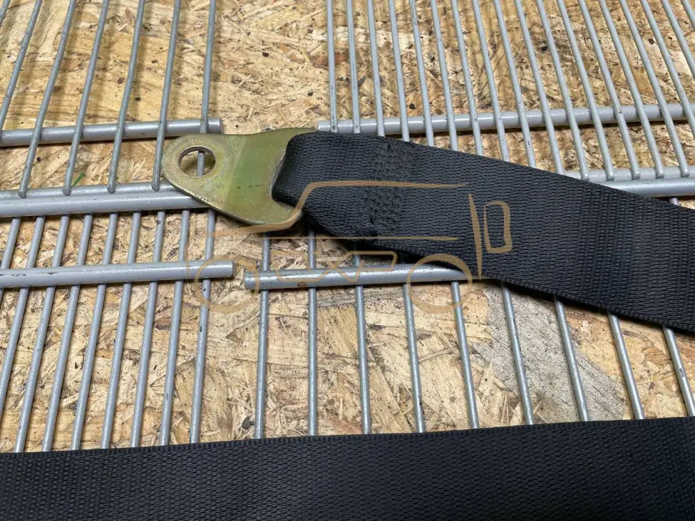Mercedes-Benz G-Class W463 1993 Rear Left Seat Belt