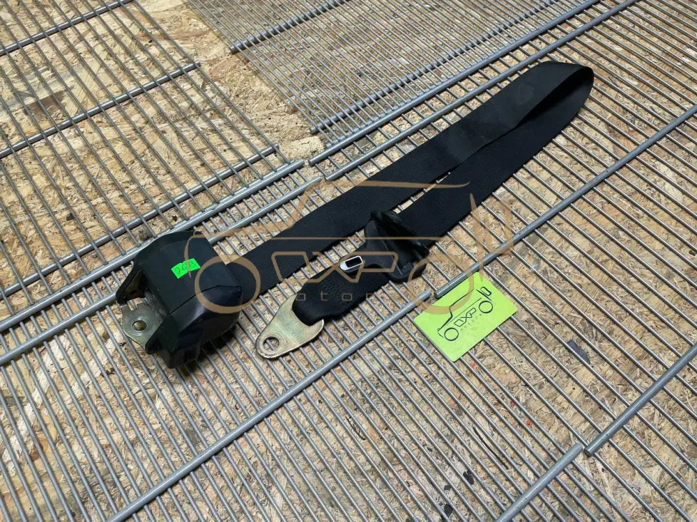Mercedes-Benz G-Class W463 1993 Rear Right Seat Belt