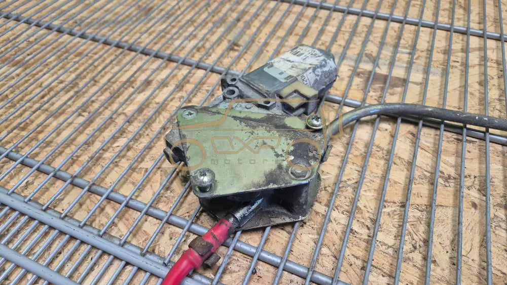 Mercedes-Benz G-Class W463 1999. Front Left Window Regulator