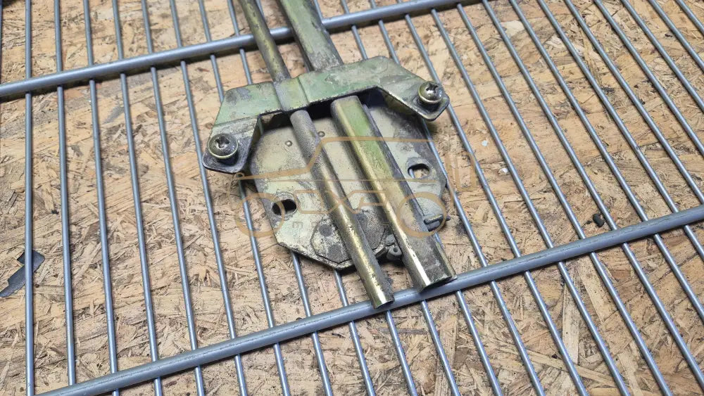 Mercedes-Benz G-Class W463 1999. Front Left Window Regulator