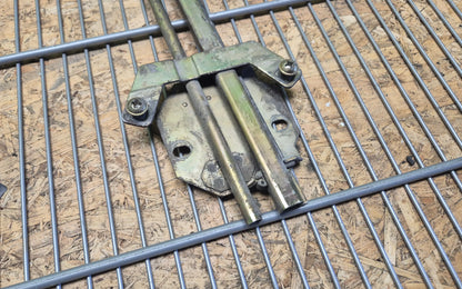 Mercedes-Benz G-Class W463 1999. Front Left Window Regulator - window regulator