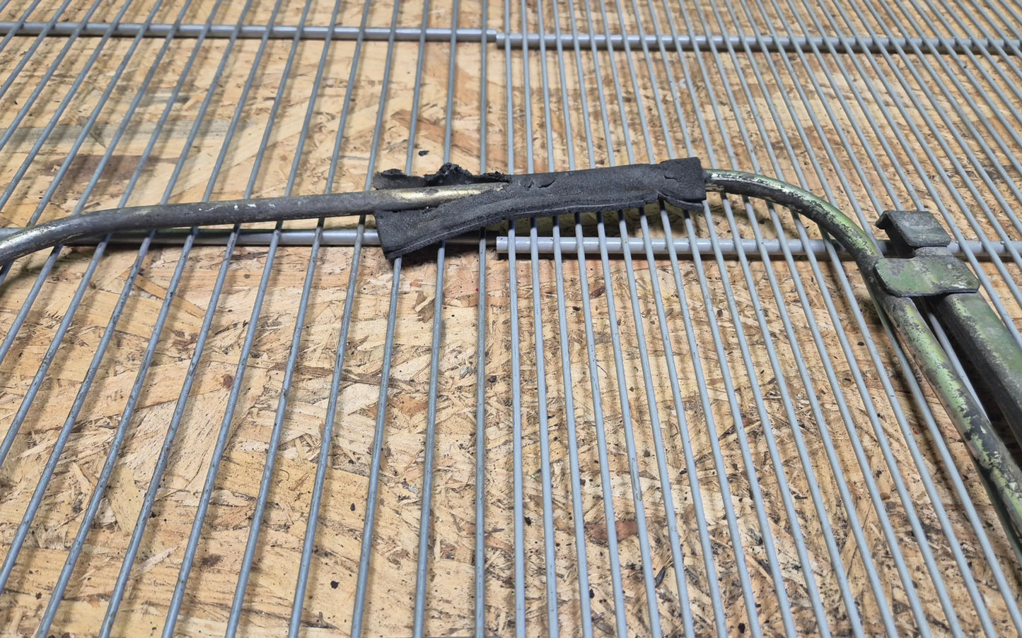 Mercedes-Benz G-Class W463 1999. Front Left Window Regulator - window regulator