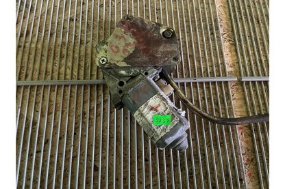 Mercedes-Benz G-Class W463 1999. Window Regulator