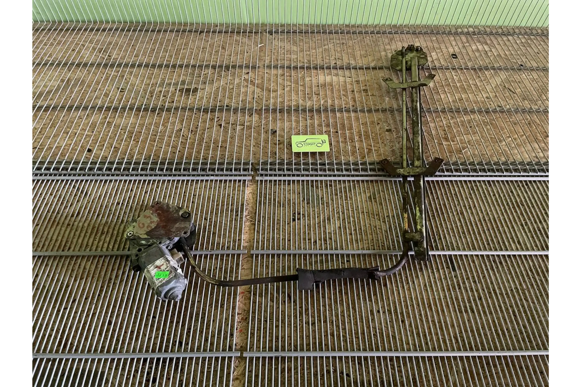 Mercedes-Benz G-Class W463 1999. Window Regulator