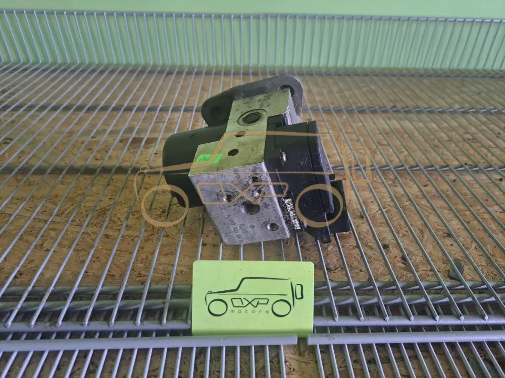 Mercedes-Benz G-Class W463 ABS module