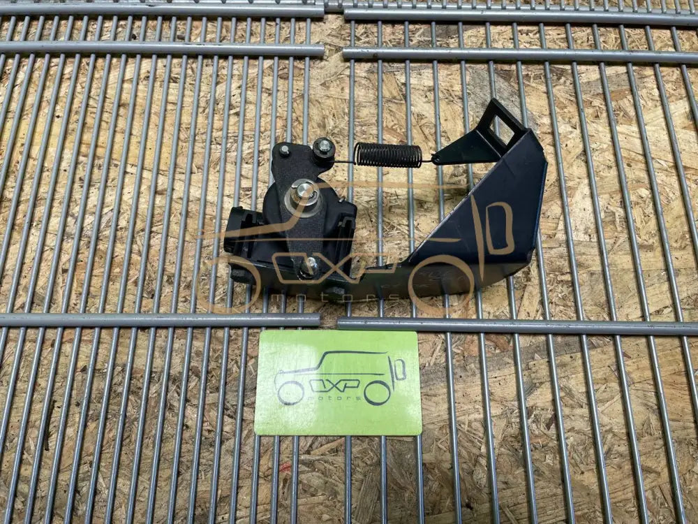 Mercedes-Benz G-Class W463 Accelerator Pedal Sensor