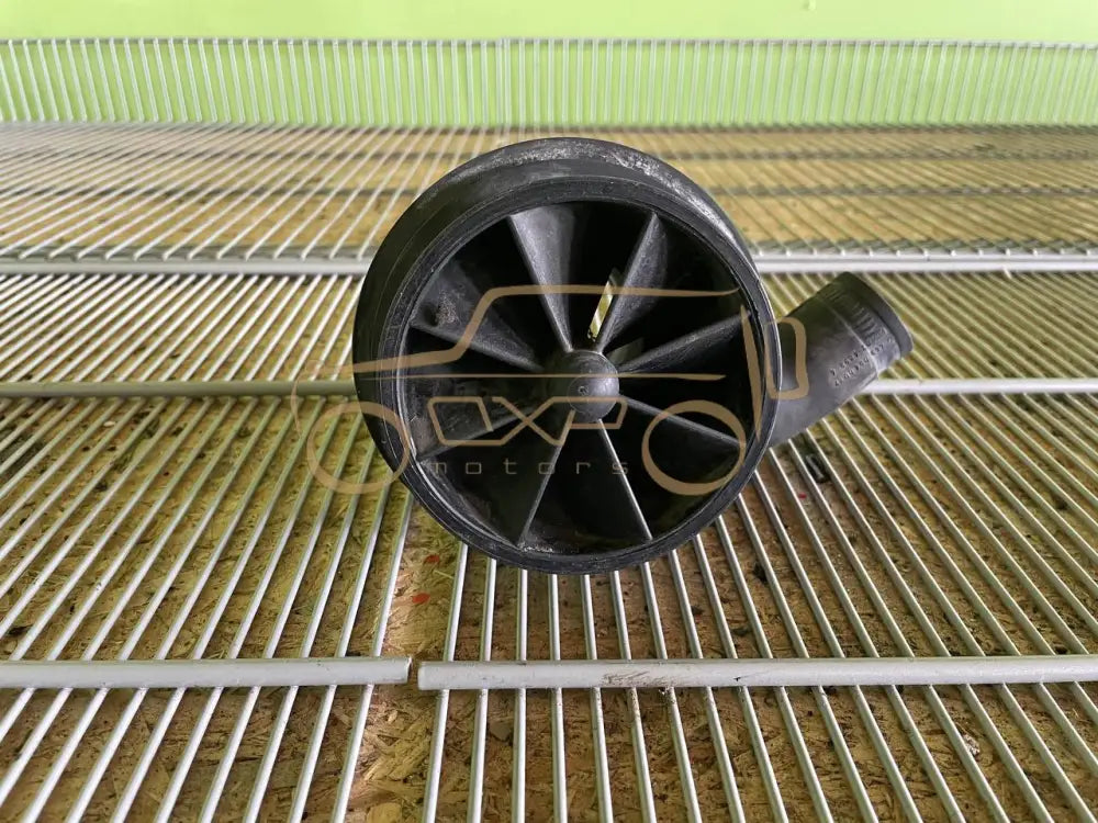 Mercedes-Benz G-Class W463 Air Cleaner